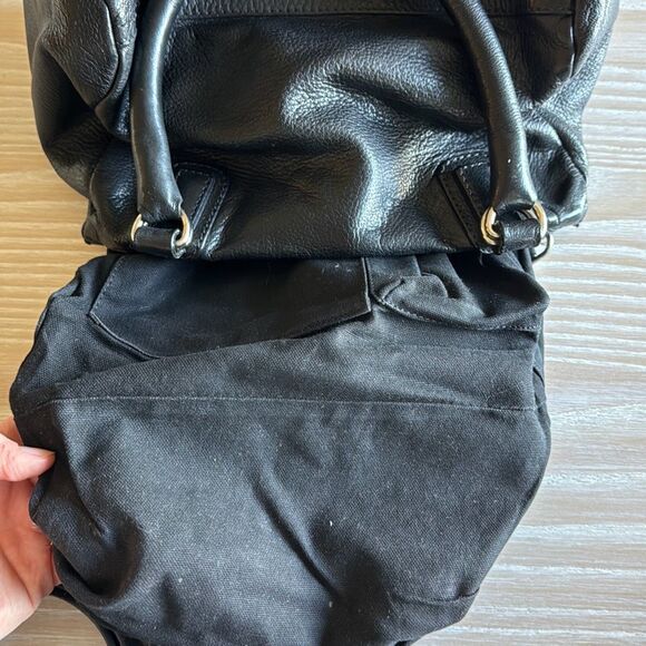 Givenchy Sugar Goatskin Small Pandora Crossbody Bag Black - Picture 12 of 12